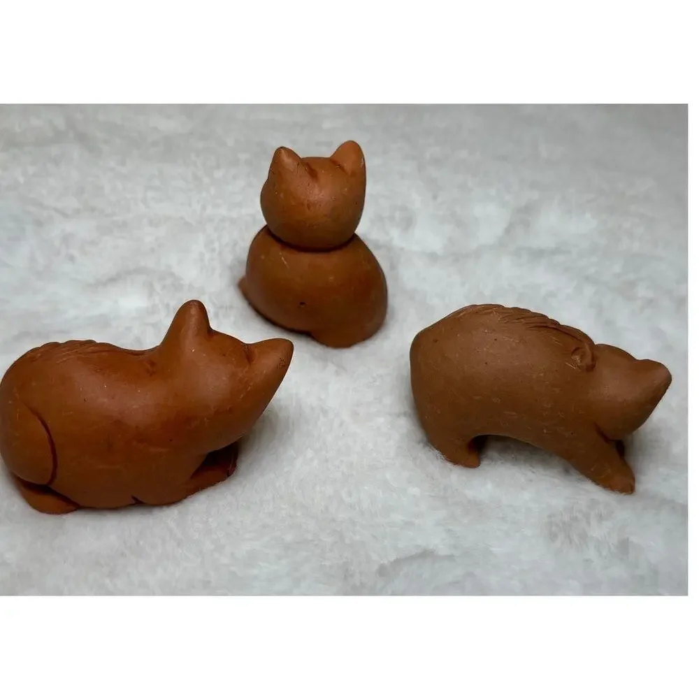 Handcrafted Miniature Vintage Carved Terracotta‎ Kitten Figurines Cat Sculptures
